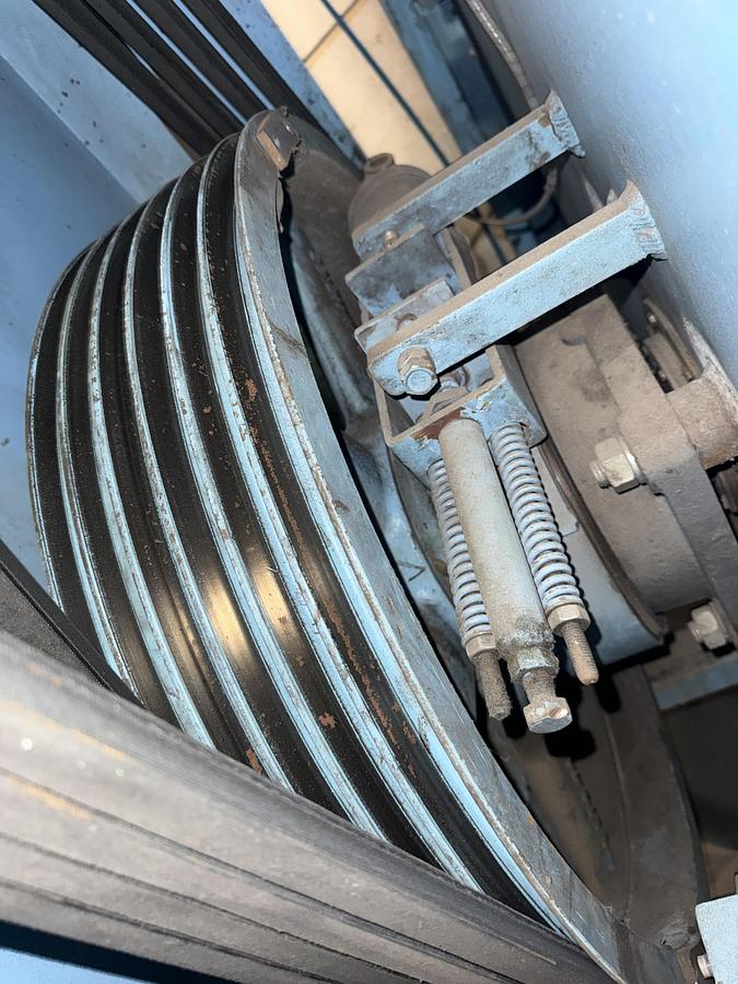 Used 2009 Washer Extractor Unica 200kg - 3 chambers