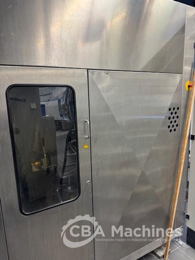 Used 2008 Kannegiesser CBW System 8x36kg PowerTrans BT + centrifuge + 3x DT40 GAS + Shuttle