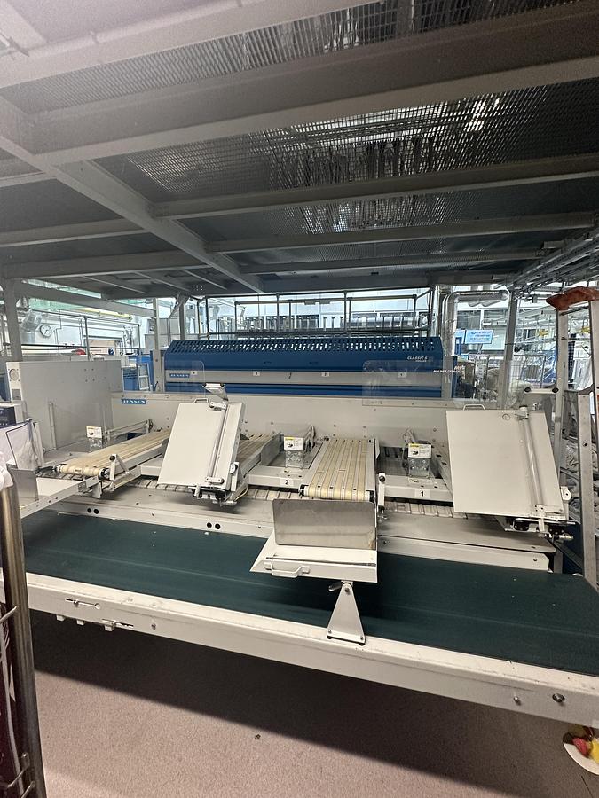 Used 2004 Jensen Ironing Line 4 lanes 2x1200x3300mm STEAM