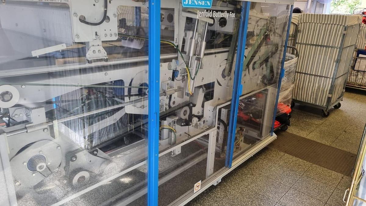 Used 2016 Garment Folder Jensen Butterfly Fox