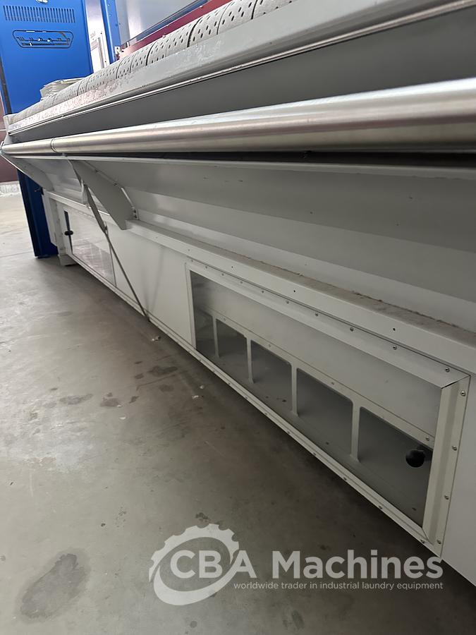 Used 2013 Lapauw small piece ironing line with vacuum table 1 roll 1600 Gas ironer and unifold 