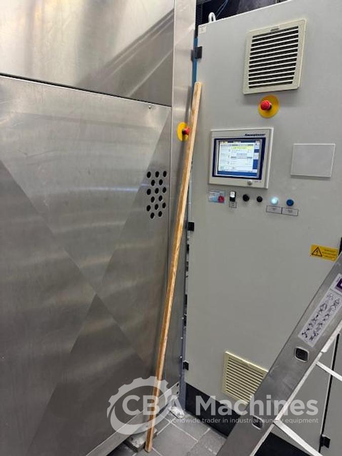 Used 2008 Kannegiesser CBW System 8x36kg PowerTrans BT + centrifuge + 3x DT40 GAS + Shuttle