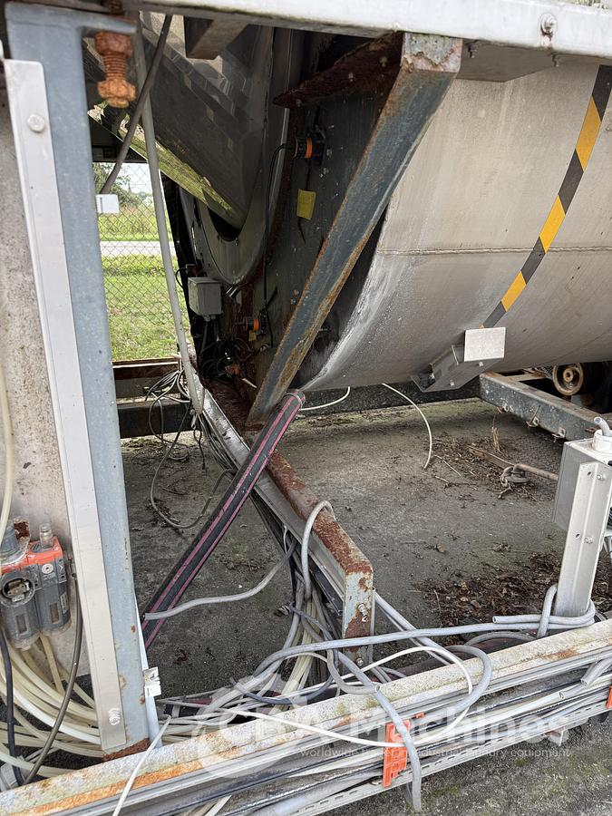 Used 1999 CBW Tunnel Lavatec 16x50kg (897)
