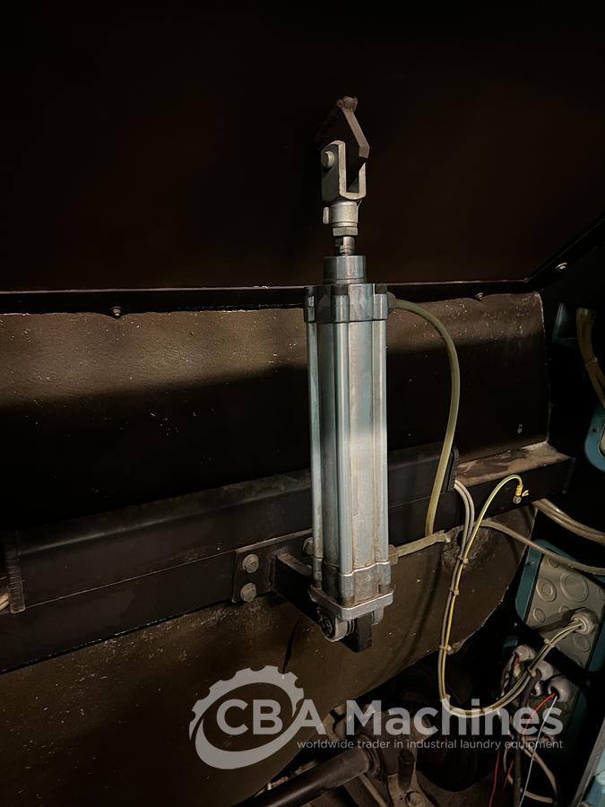 Used 1999 Dryer Lavatec TT733 D Steam 50kg with legs 175cm (853)