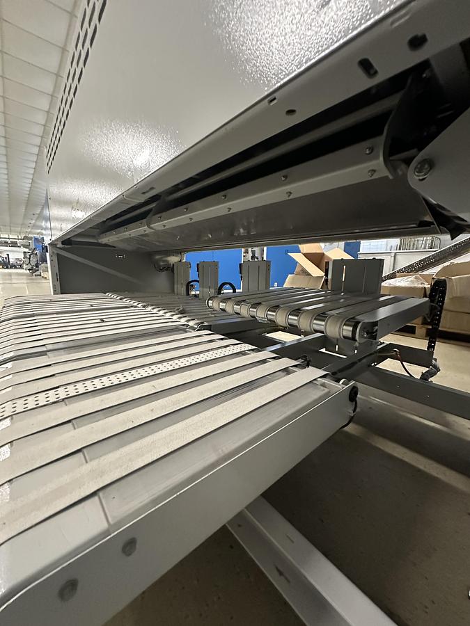 Used 2016 Towel Folder Jensen Jenfold Tematic Pro RH Twin