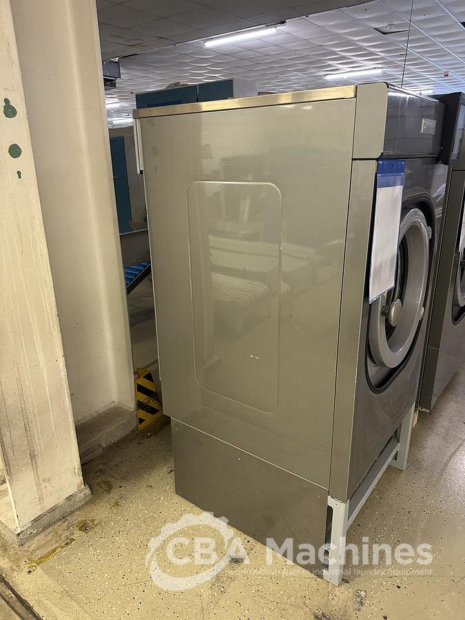 Used 2018 Washer Extractor Grandimpianti 13,5kg GWH135E
