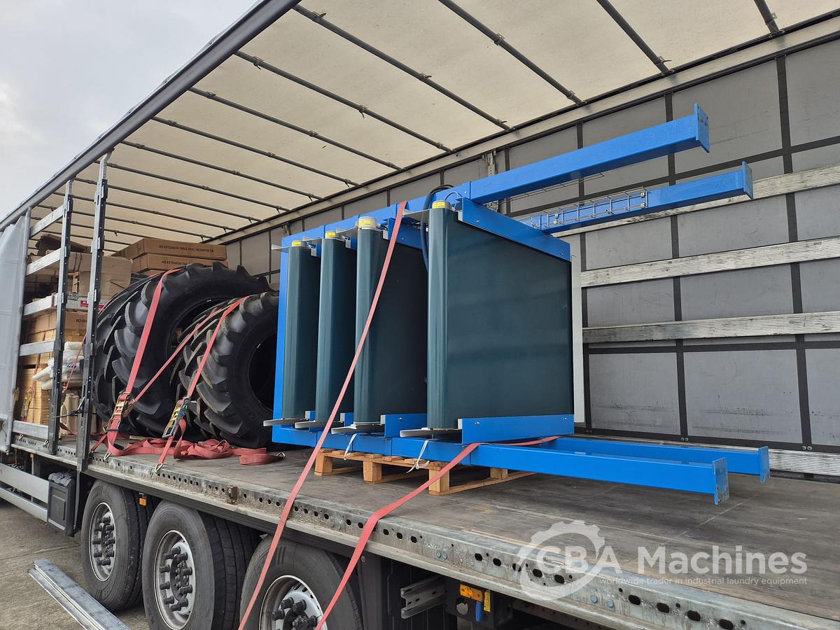 Used 2011 Siler Waiting conveyor 4 stages