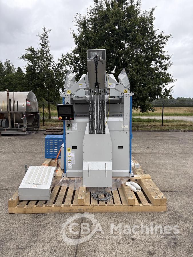 Used 2021 Jensen Garment Folder Fox 1200 (1010)