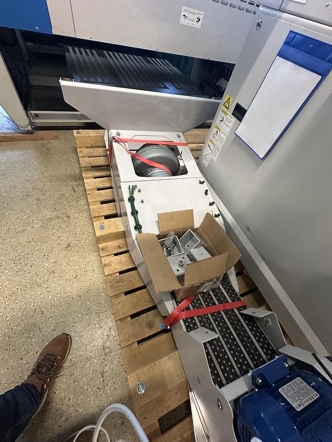 Used 2016 Garment Folder Jensen Butterfly Fox