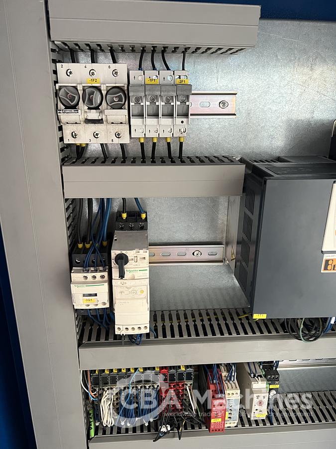 Used 2010 Dryer Black & White Trockner DT 60 G (762)