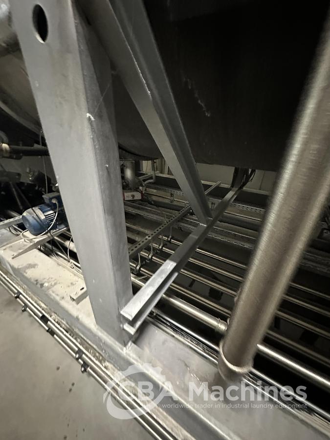 Used 2020 Kannegiesser Complete CBW Tunnel System PT 13x60 + Press PP10-60-40 + Shuttle + 3x DII-60 GAS + Step Conveyor + Lint Filter + Conveyors