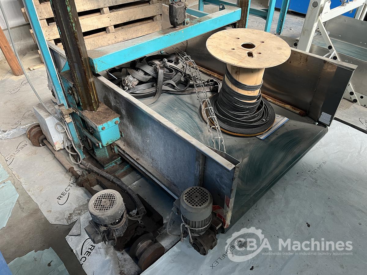 Used Shuttle Lavatec ( 390 )