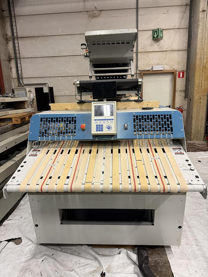 Used 2015 Kannegiesser Towel Folder XFM Vario 20-D-RH (856)