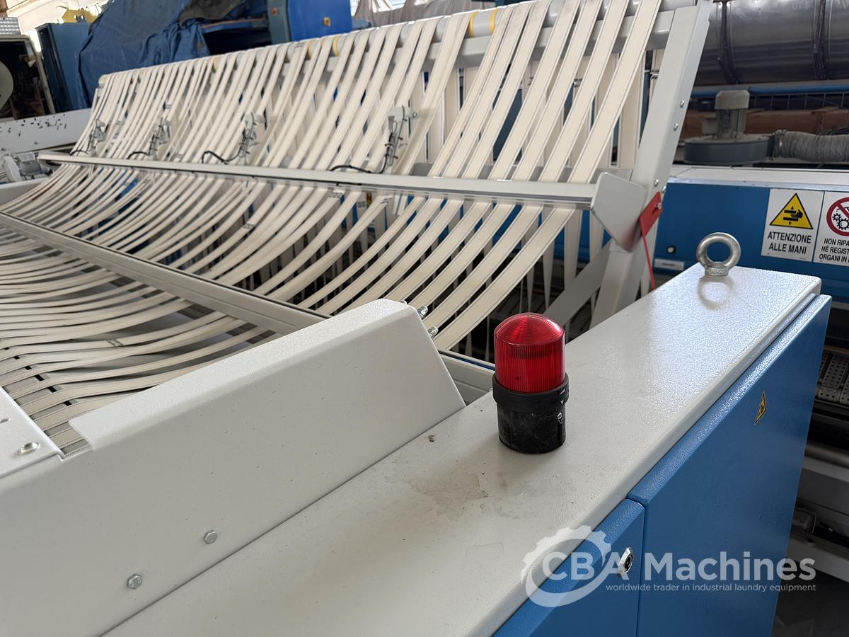 Used 2018 Vega Vegafold 3300mm 3/3-1 (3/2-2) (3-0-3)