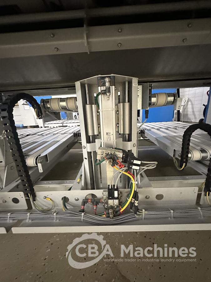 Used 2016 Towel Folder Jensen Jenfold Tematic Pro LH Twin