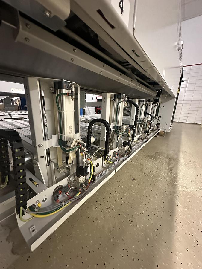 Used 2016 Towel Folder Jensen Jenfold Tematic Pro LH Twin