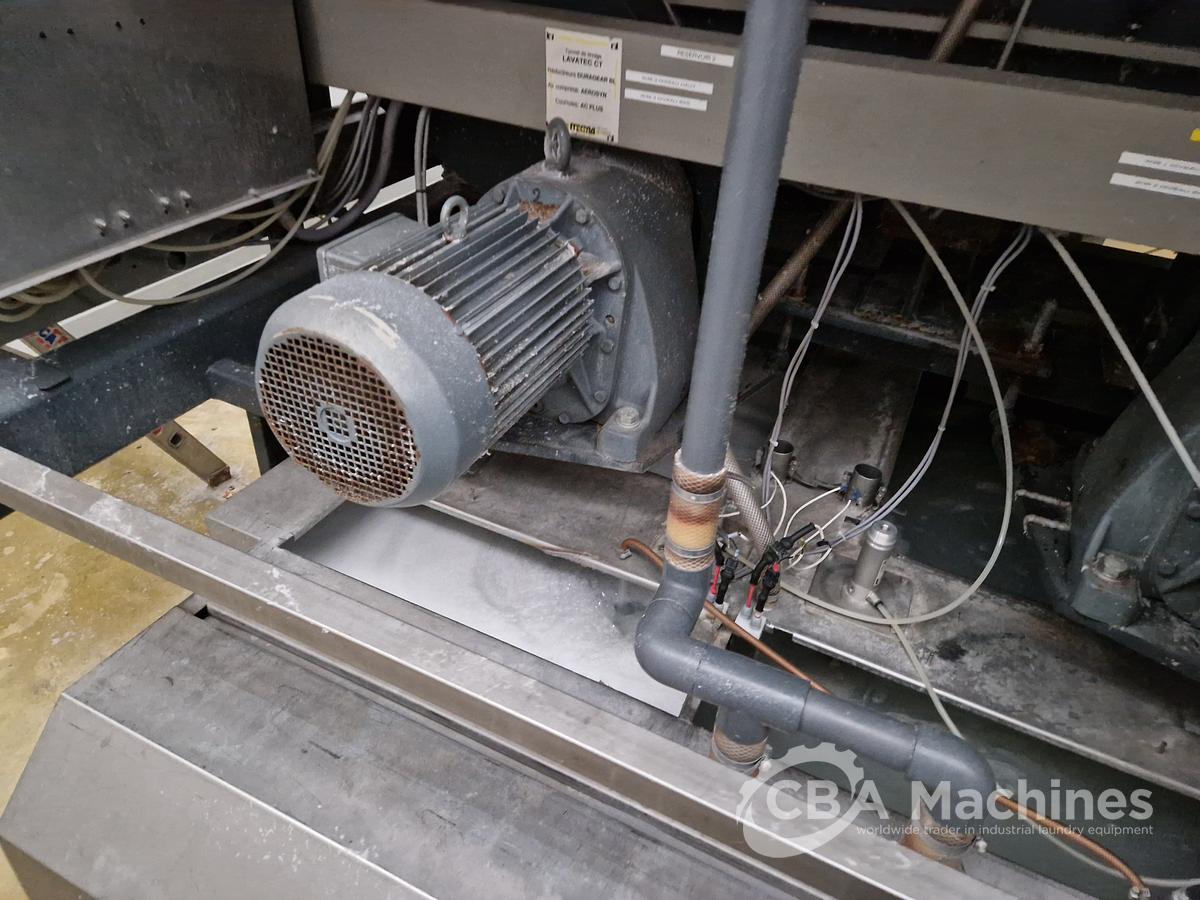D'occasion Lavatec CBW 13x50kg système tunnel complet année 2000, système de contrôle 2017