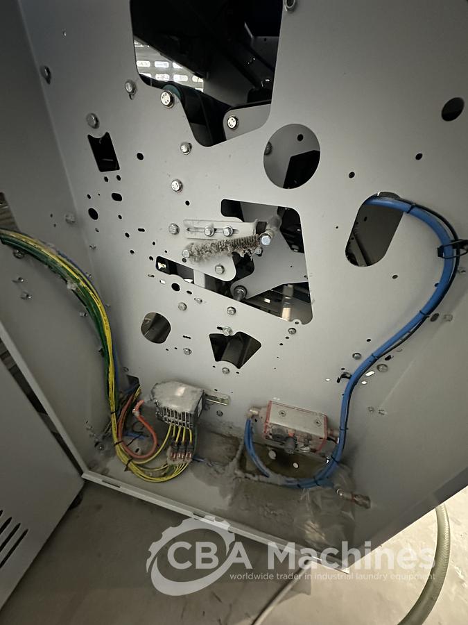 Used 2018 Towel folder Jensen Alpha T5 (857)