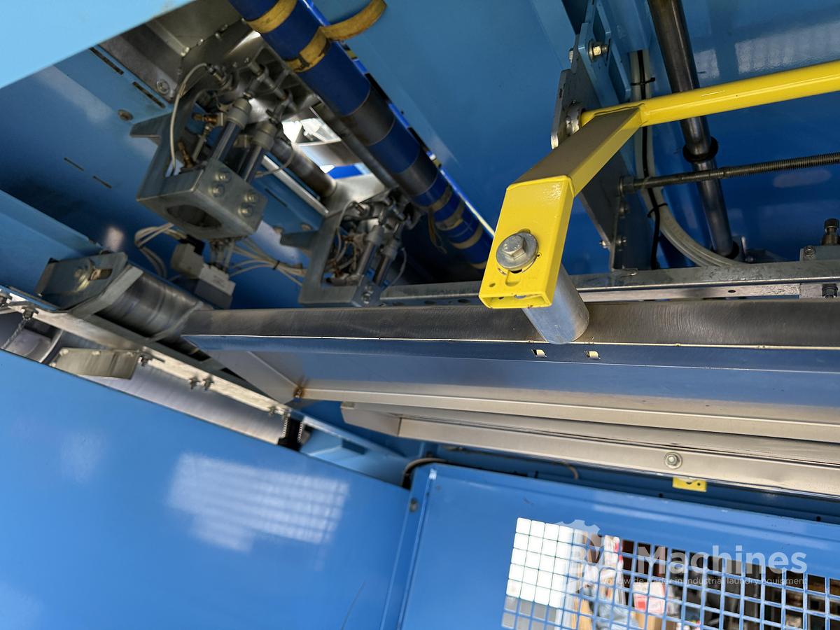 Used 2012 Towel Folder Pizzardi Axia