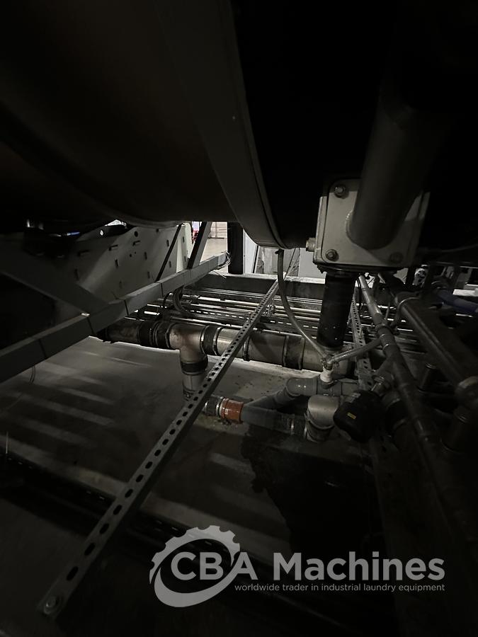 Used 2020 Kannegiesser Complete CBW Tunnel System PT 13x60 + Press PP10-60-40 + Shuttle + 3x DII-60 GAS + Step Conveyor + Lint Filter + Conveyors