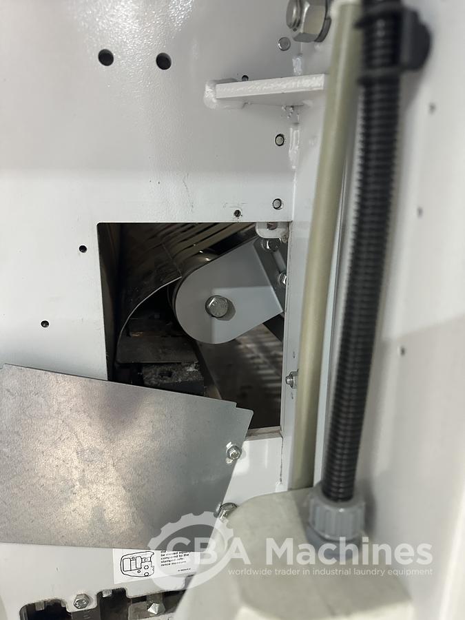 Used 2004 Ironer Jensen 2C1233