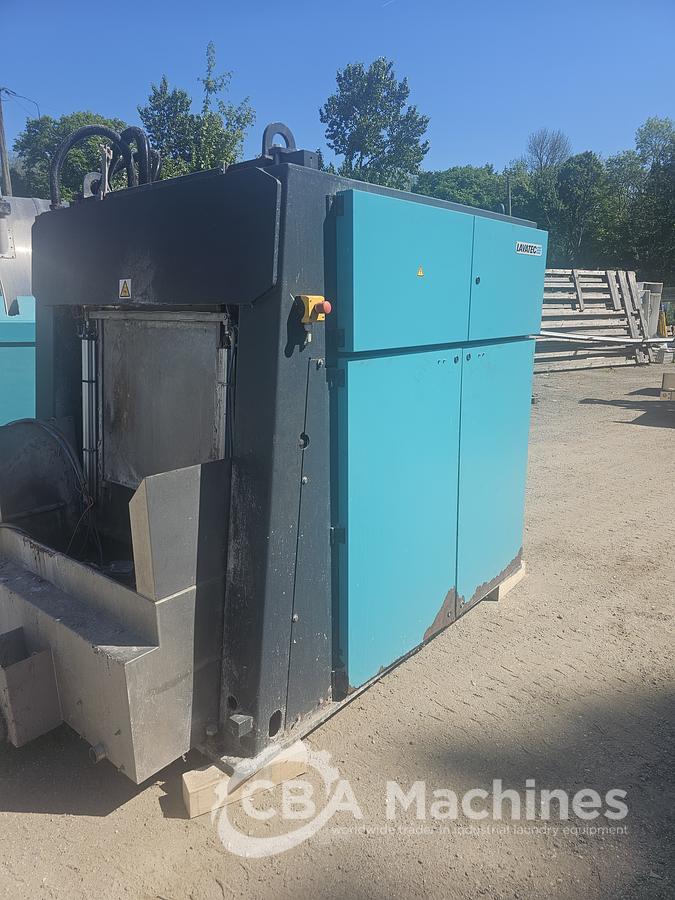 Used 2013 Lavatec LZ281 (centrifuge 35kg)