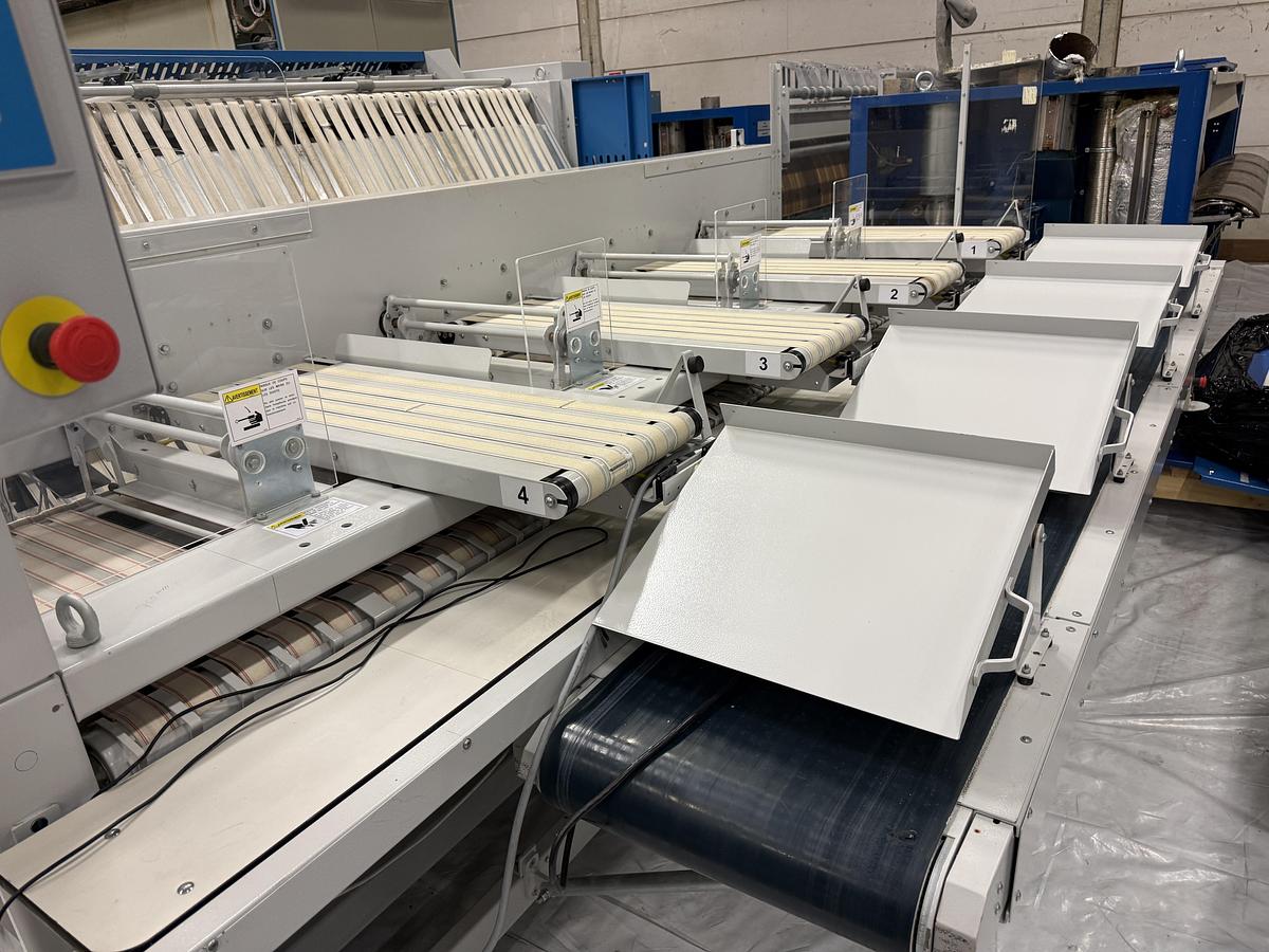Used 2009 Ironing Line Lapauw 2x1200x3300 GAS + Jensen Classic + MFS Folder (905-906-907)