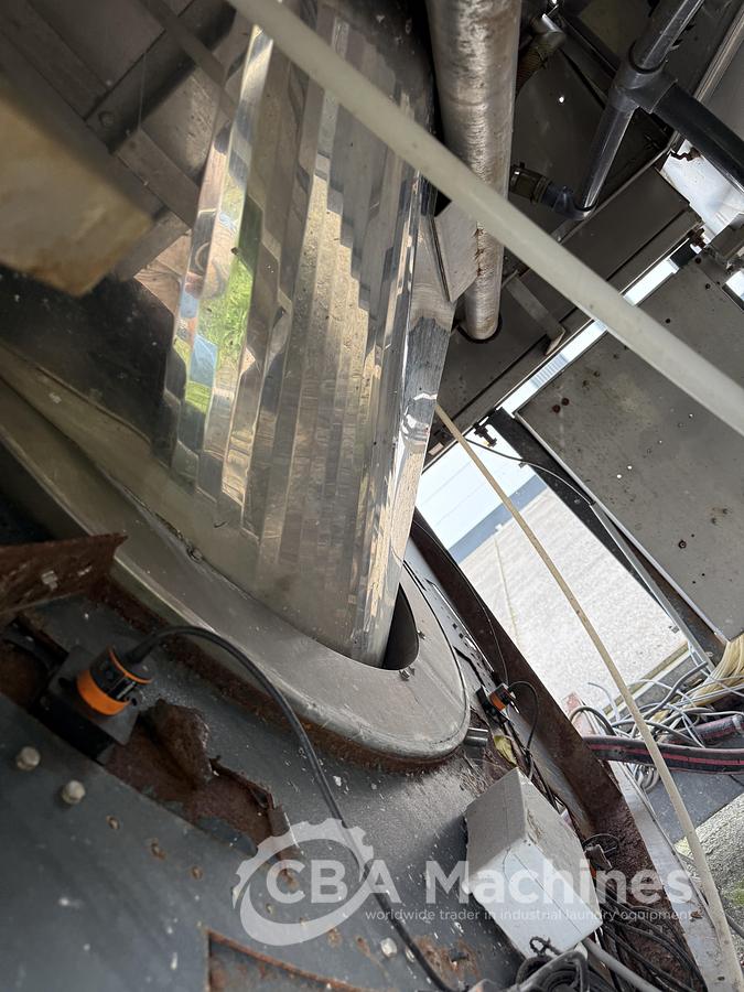 Used 1999 CBW Tunnel Lavatec 16x50kg (897)