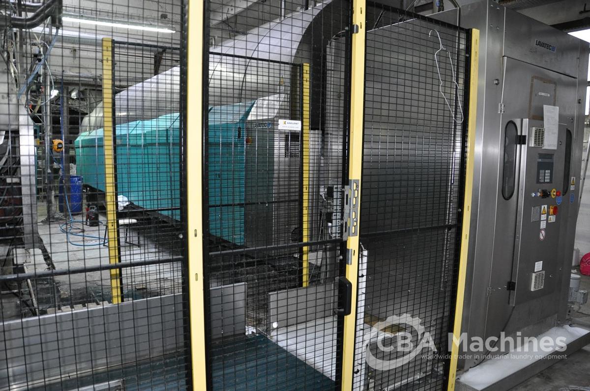 Used 2004 Press Lavatec LP571  27bar ( 456 )