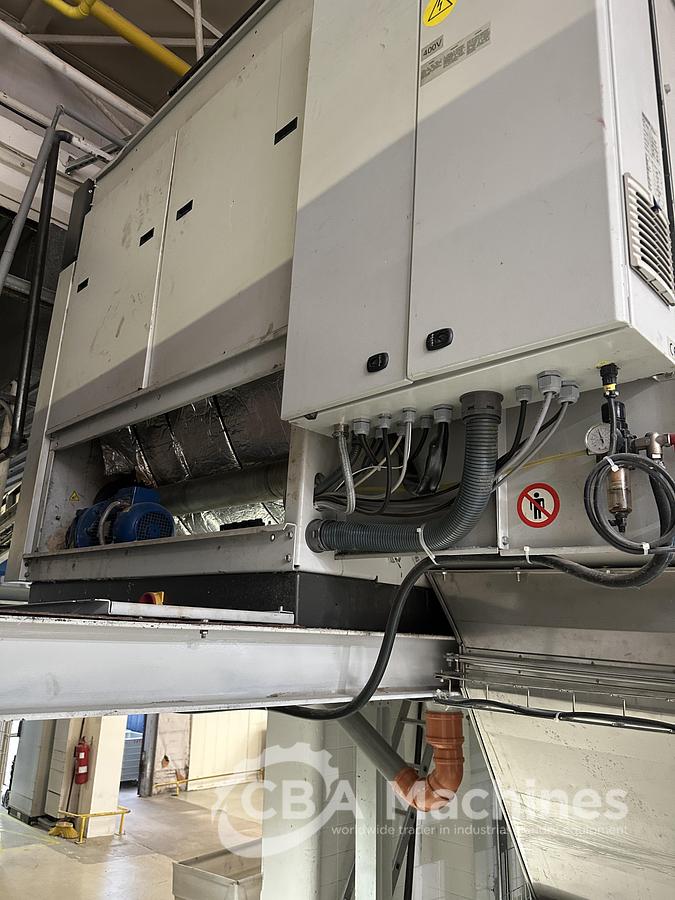 Used 2009 Girbau CBW System 12x50 with press + 100kg dryer