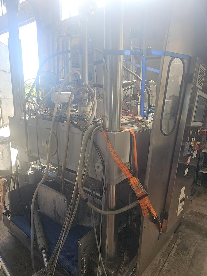 Used 2016 Lavatec LP572 Press 50kg
