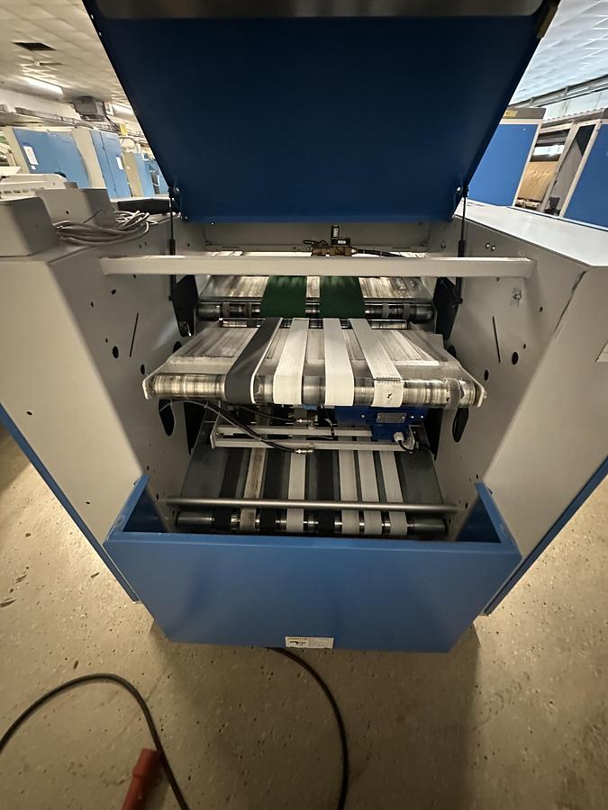 Used 2016 Towel Folder Jensen Jenfold Tematic Pro RH Twin