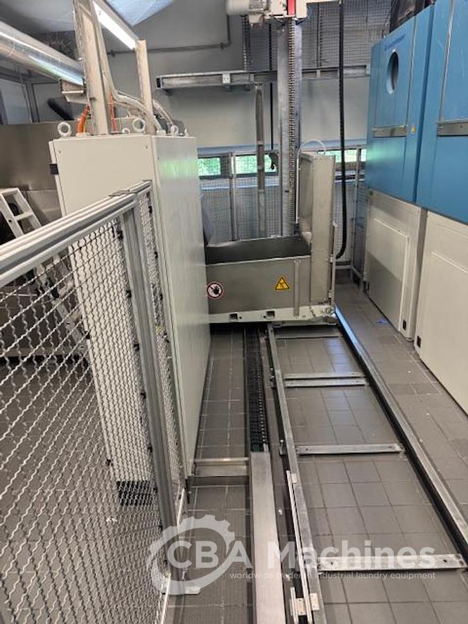 Used 2008 Kannegiesser CBW System 8x36kg PowerTrans BT + centrifuge + 3x DT40 GAS + Shuttle