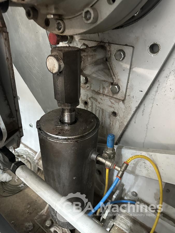 Used 2004 Ironer Jensen 2C1233