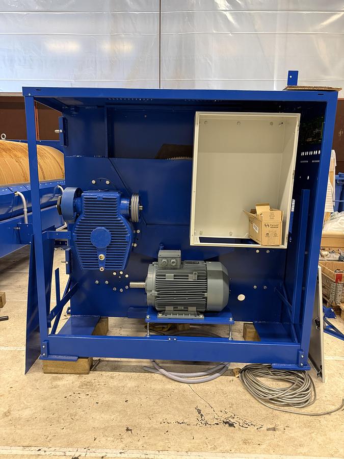 Used 1989 Ironer Lapauw 2 roll 1200 x 3300mm (429)