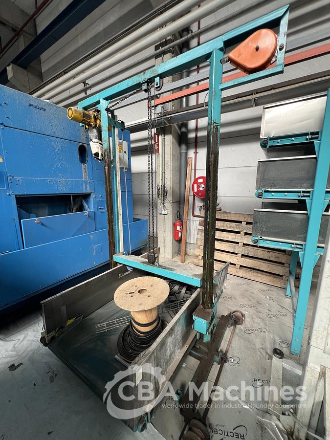 Used Shuttle Lavatec ( 390 )