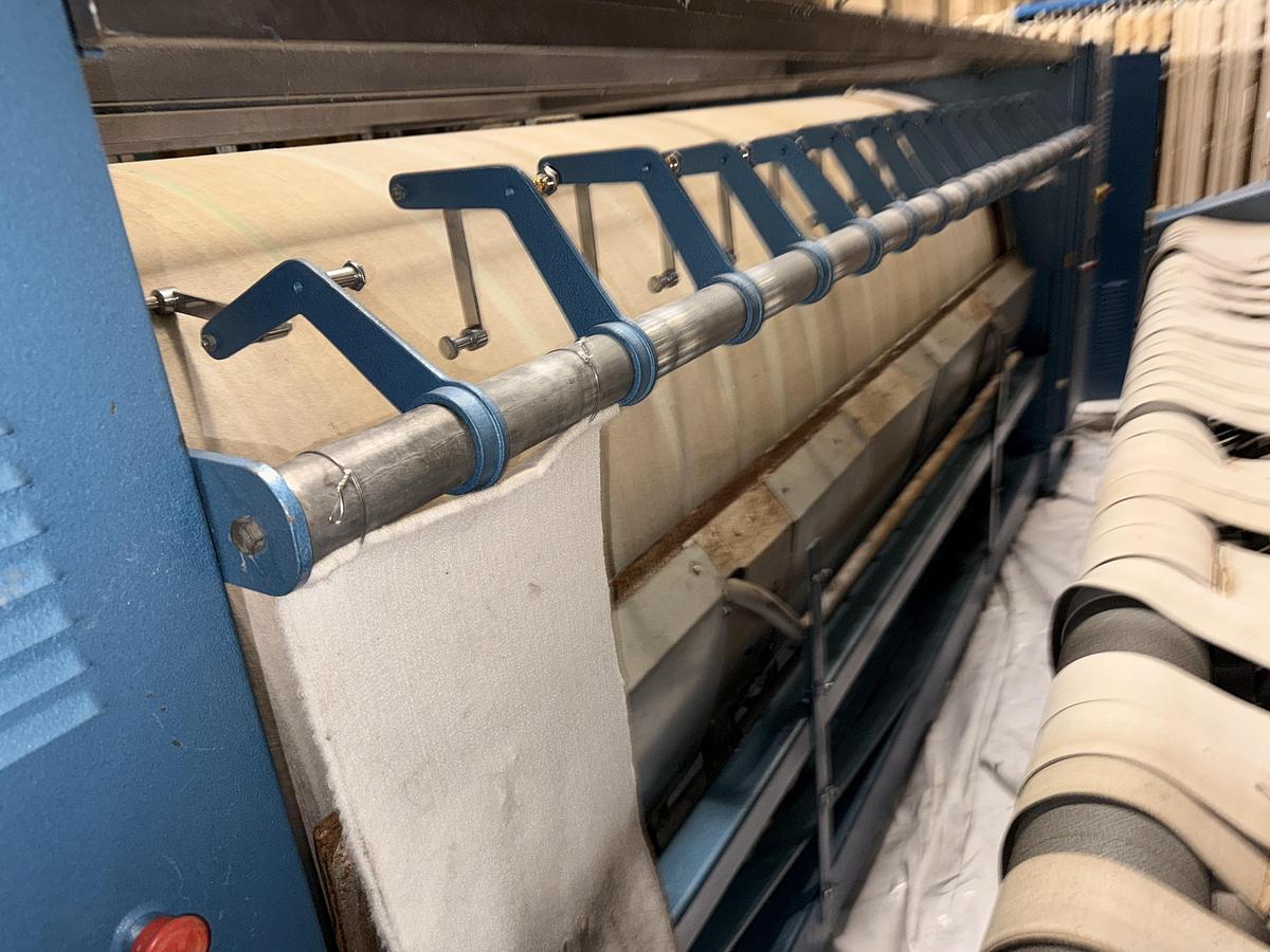 Used 1993 Ironer Lapauw DUO 2x1200x3300 Steam (914)