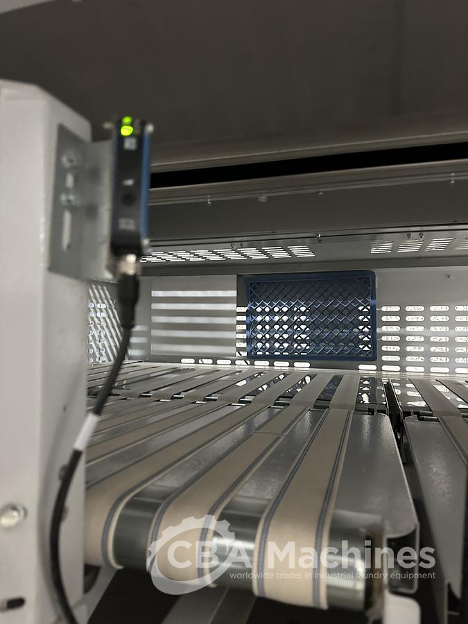 Used 2018 Towel folder Jensen Alpha T5 (857)