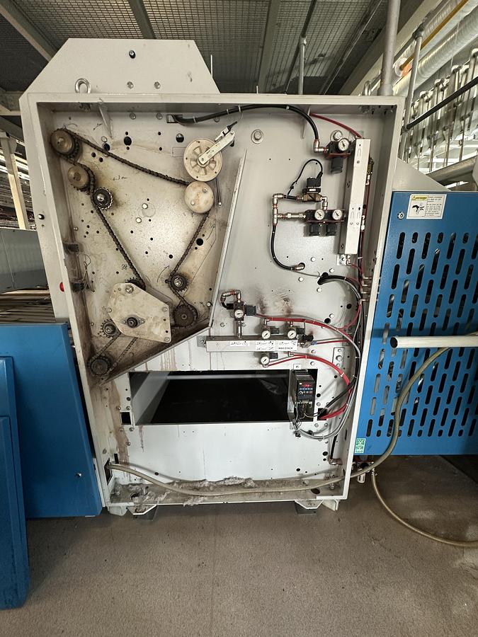 Used 2004 Jensen Ironing Line 4 lanes 2x1200x3300mm STEAM