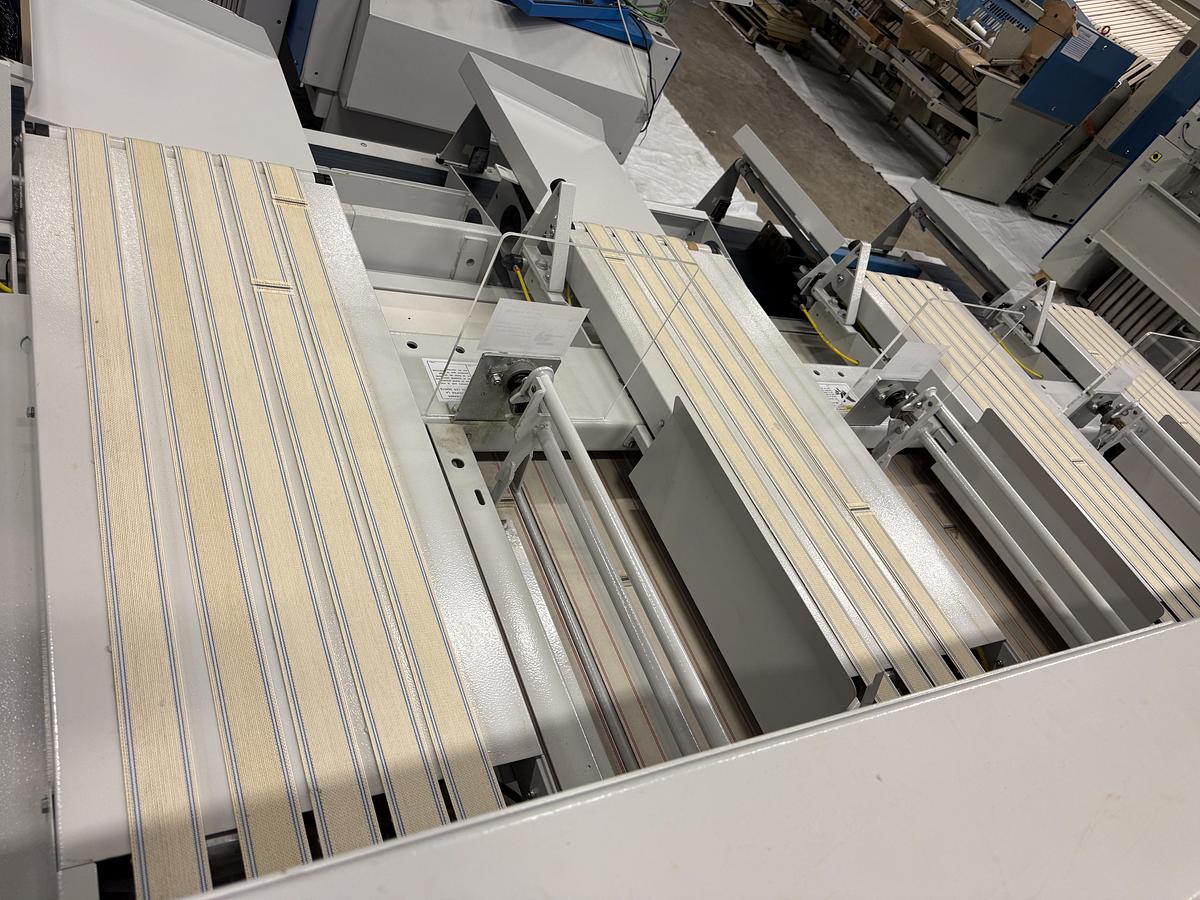 Used 2009 Ironing Line Lapauw 2x1200x3300 GAS + Jensen Classic + MFS Folder (905-906-907)