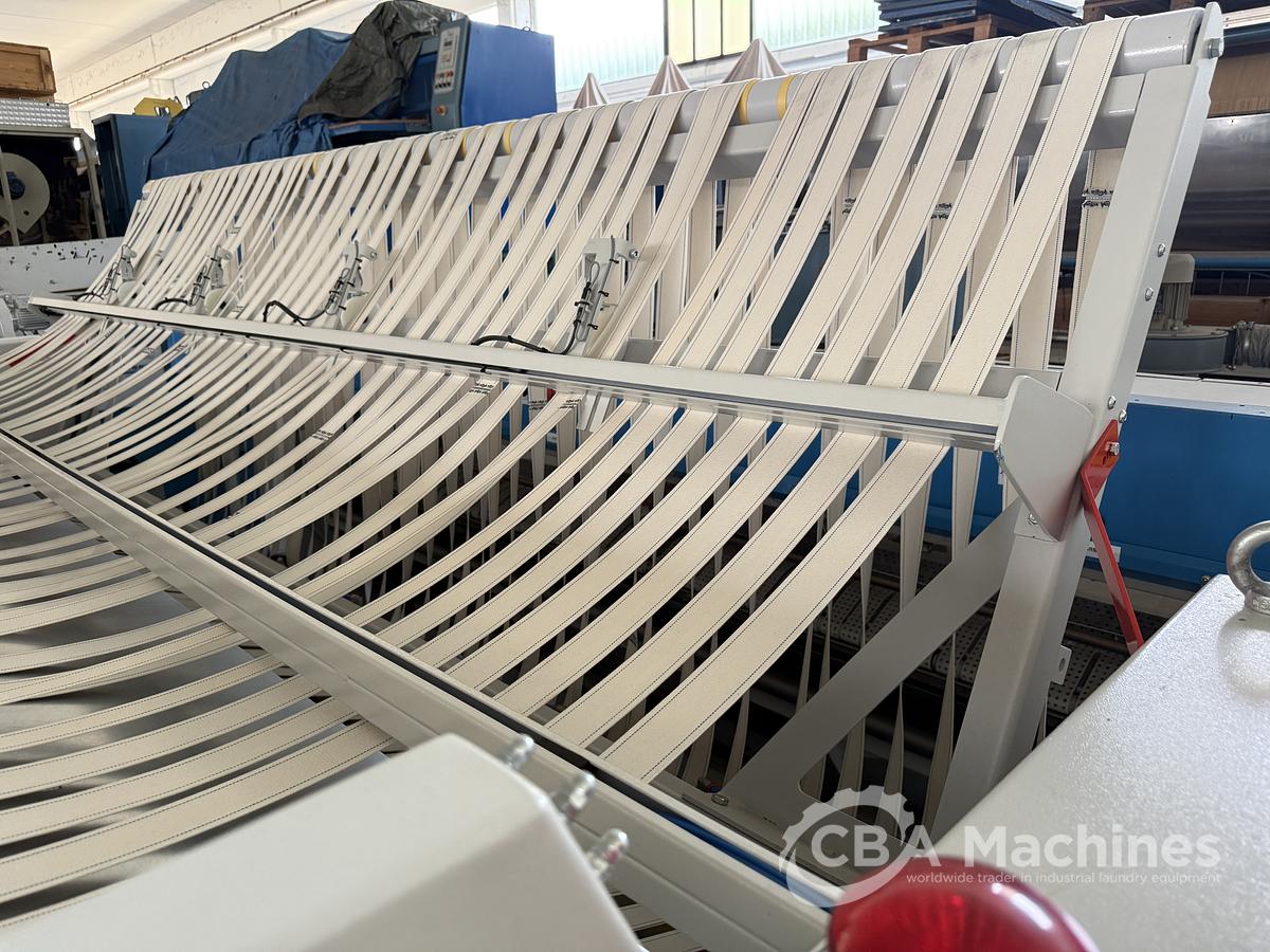 Used 2018 Vega Vegafold 3300mm 3/3-1 (3/2-2) (3-0-3)