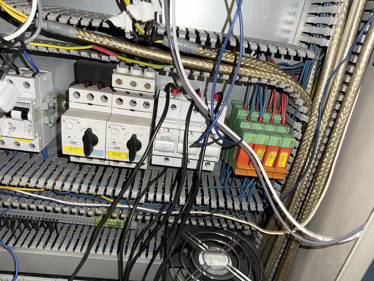 Used 2002 Feeder Kannegiesser EMD 30-01+2-1/2/3 - 3000mm ( 627 )