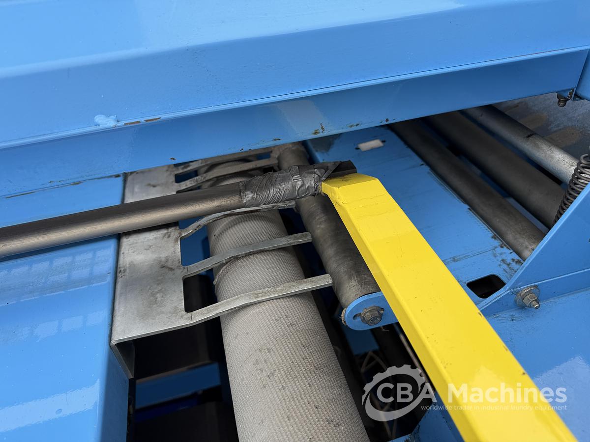 Used 2012 Towel Folder Pizzardi Axia