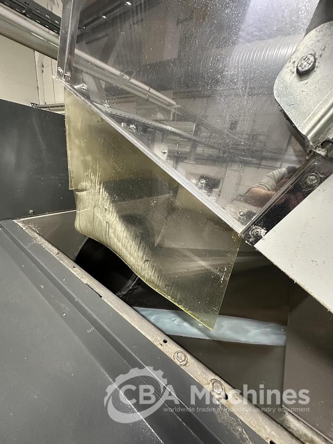 Used 2020 Kannegiesser Complete CBW Tunnel System PT 13x60 + Press PP10-60-40 + Shuttle + 3x DII-60 GAS + Step Conveyor + Lint Filter + Conveyors