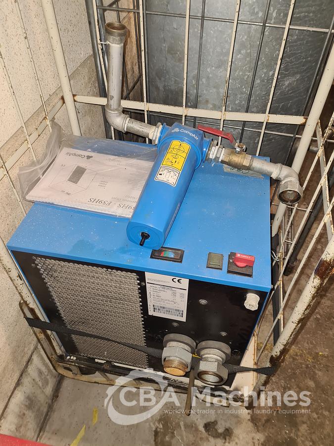 Used 2013 Miscellaneous 2x Compressor Met Vat en  ( 474 )