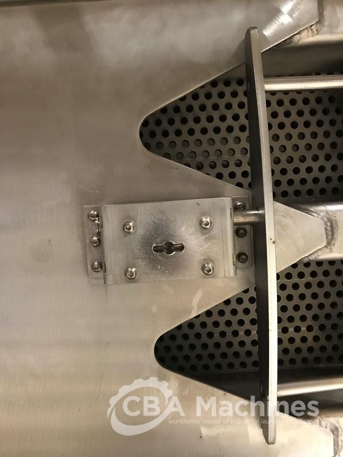 Used 2004 Washer Extractor Lavatec LX355 - 240kg ( 481 )