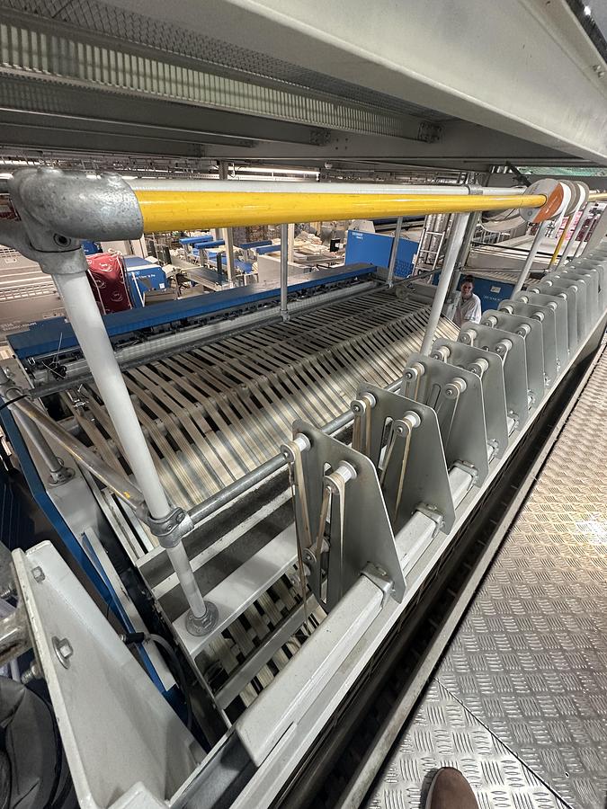 Used 2004 Jensen Ironing Line 4 lanes 2x1200x3300mm STEAM
