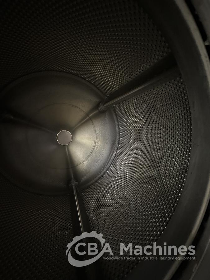 Used 2018 Washer Extractor Grandimpianti 13,5kg GWH135E