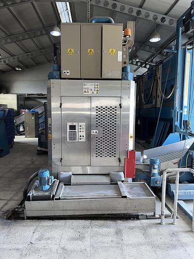 Used Complete Milnor 8 x 50kg CBW tunnel system year 2010 / 2018