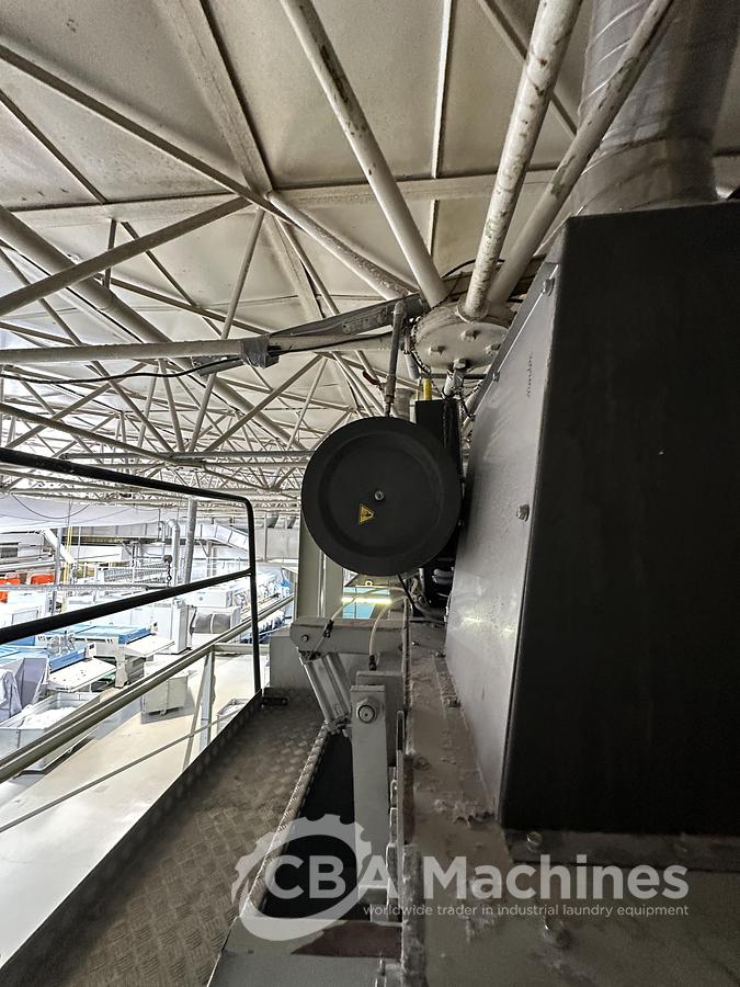 Used 2009 Girbau CBW System 12x50 with press + 100kg dryer